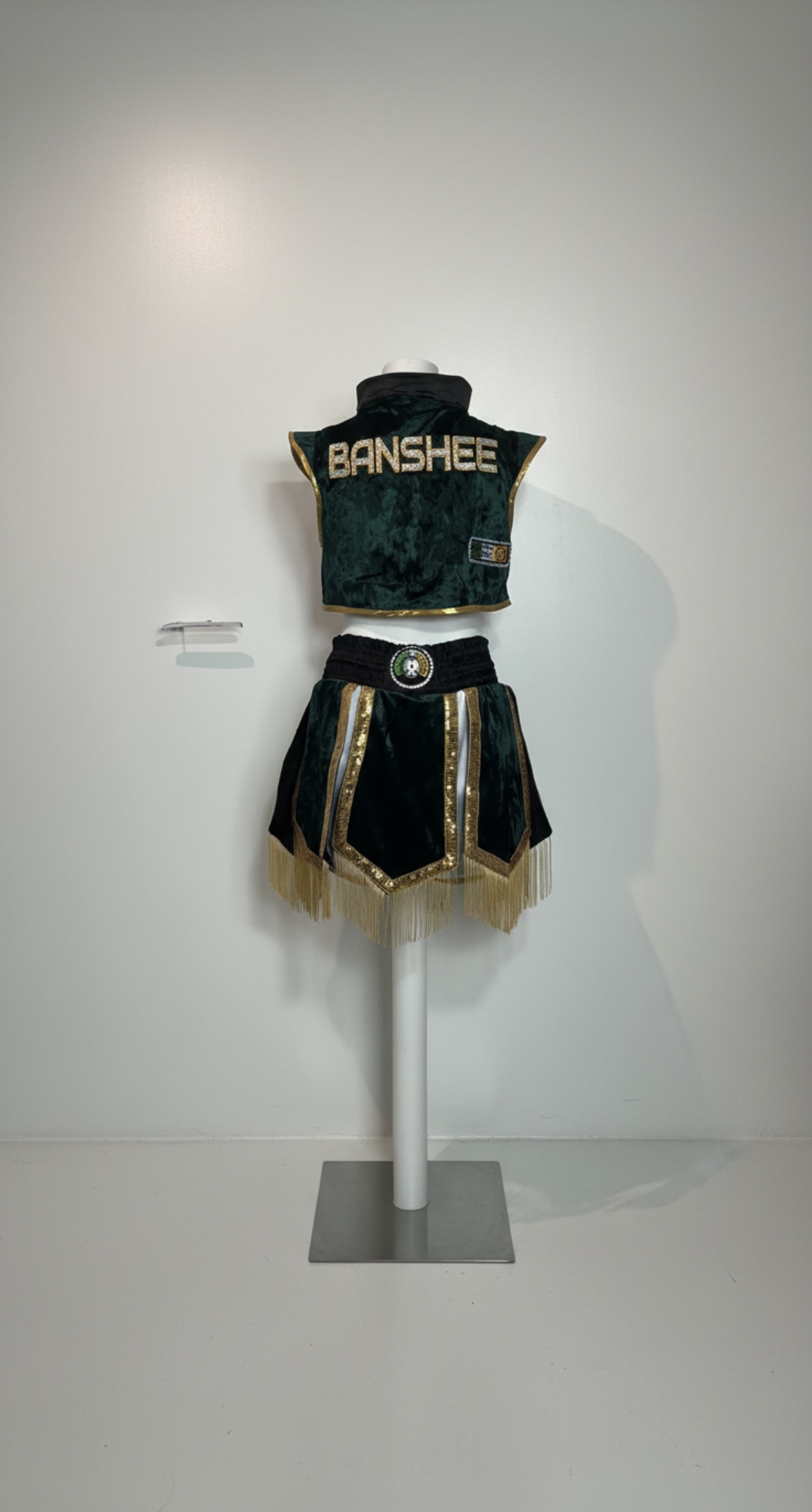 CV...☮ "Celtic Royalty" Showtime Bespoke Gladiator Shorts & Cropped Jacket - Image 6