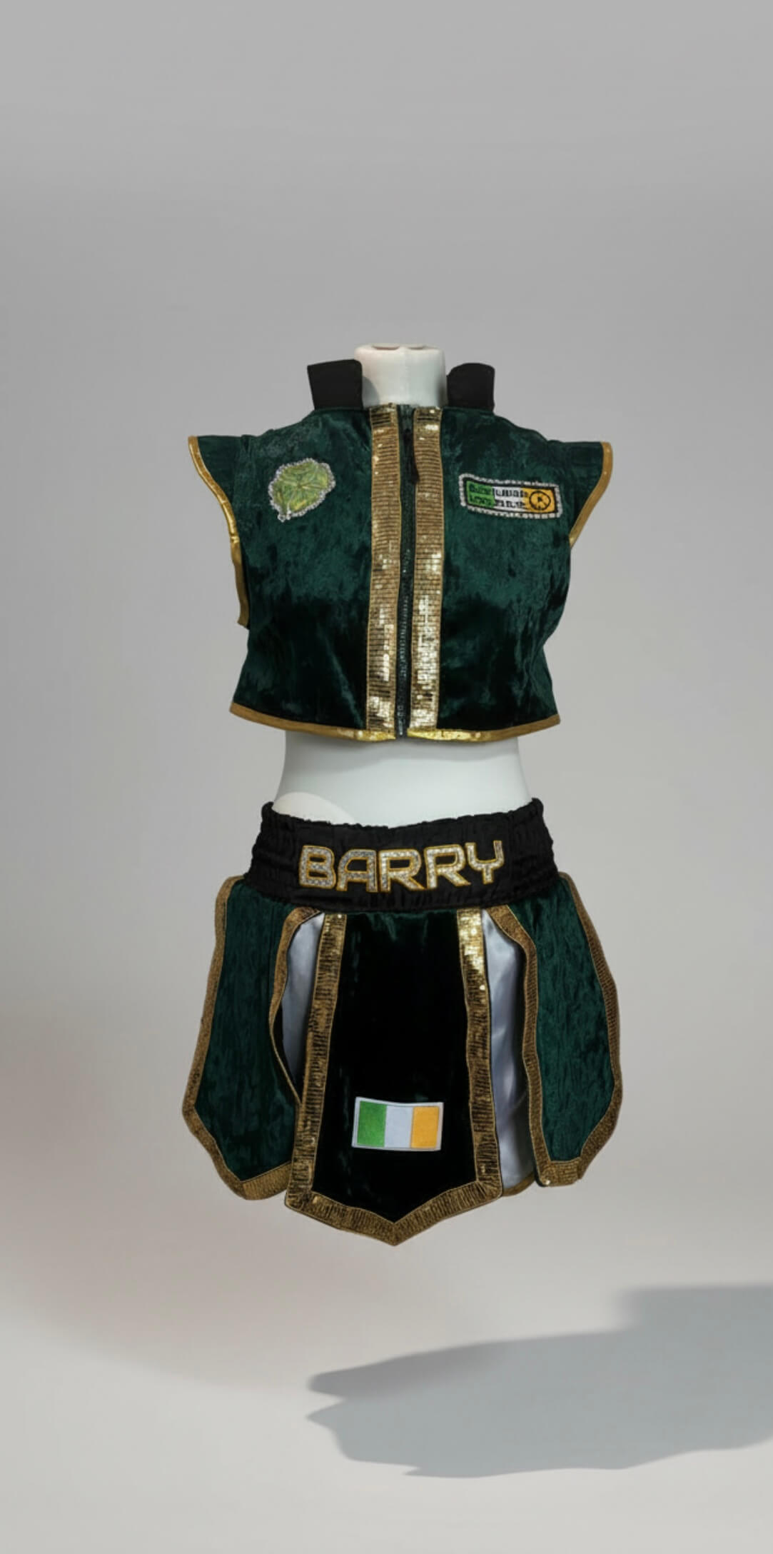 CV...☮ "Celtic Royalty" Showtime Bespoke Gladiator Shorts & Cropped Jacket